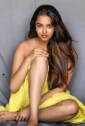 Dubai Call Girl +971524379072